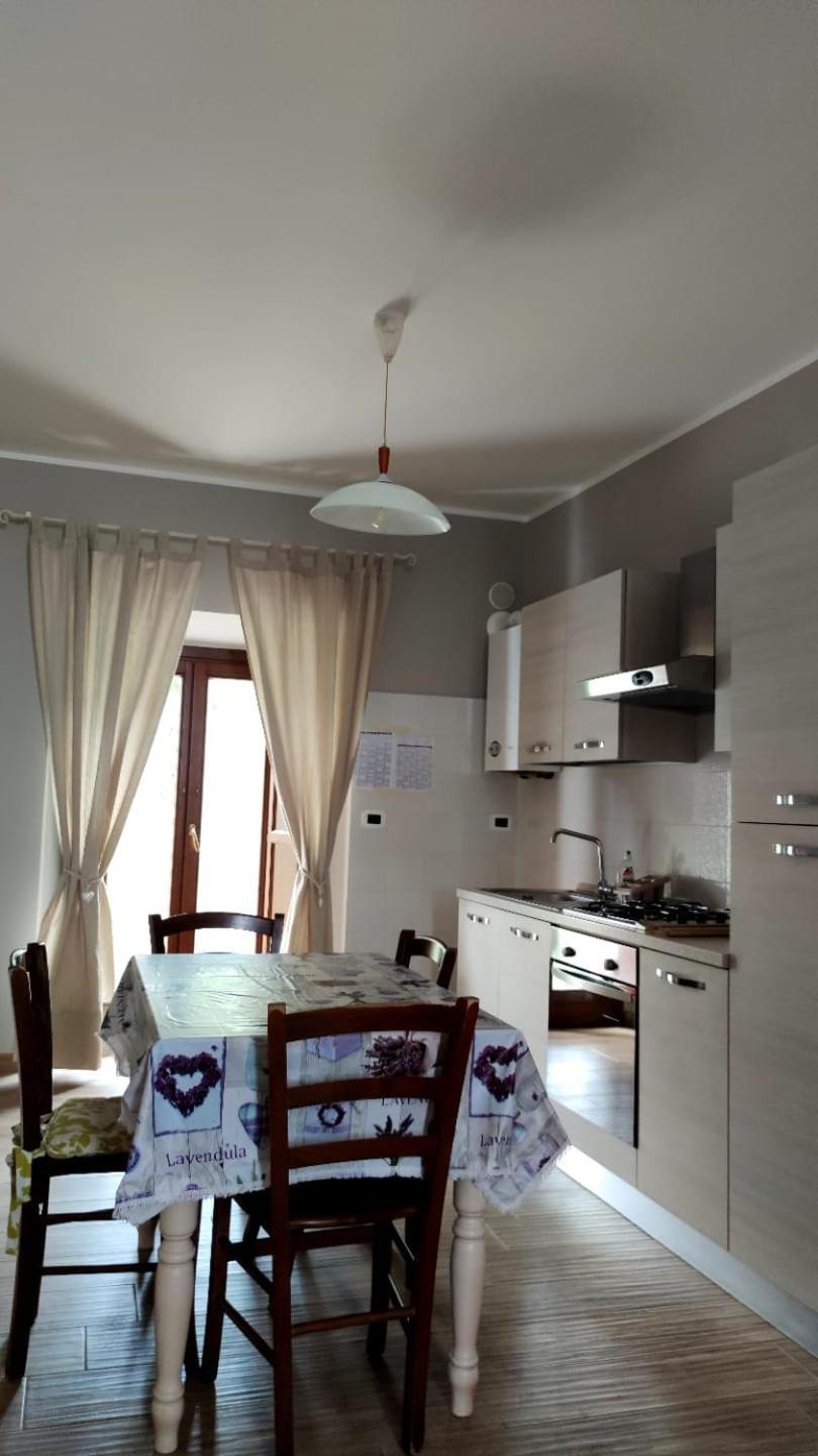 Casa Furore Fontecchio Exteriér fotografie